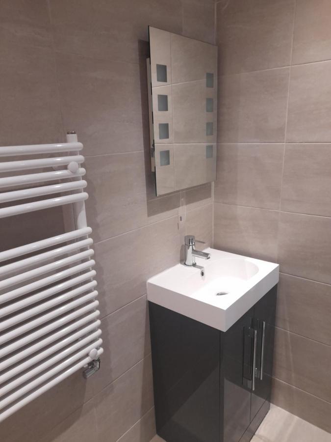 Lovely Home With Full En-Suite Double Bed Rooms Reading Zewnętrze zdjęcie