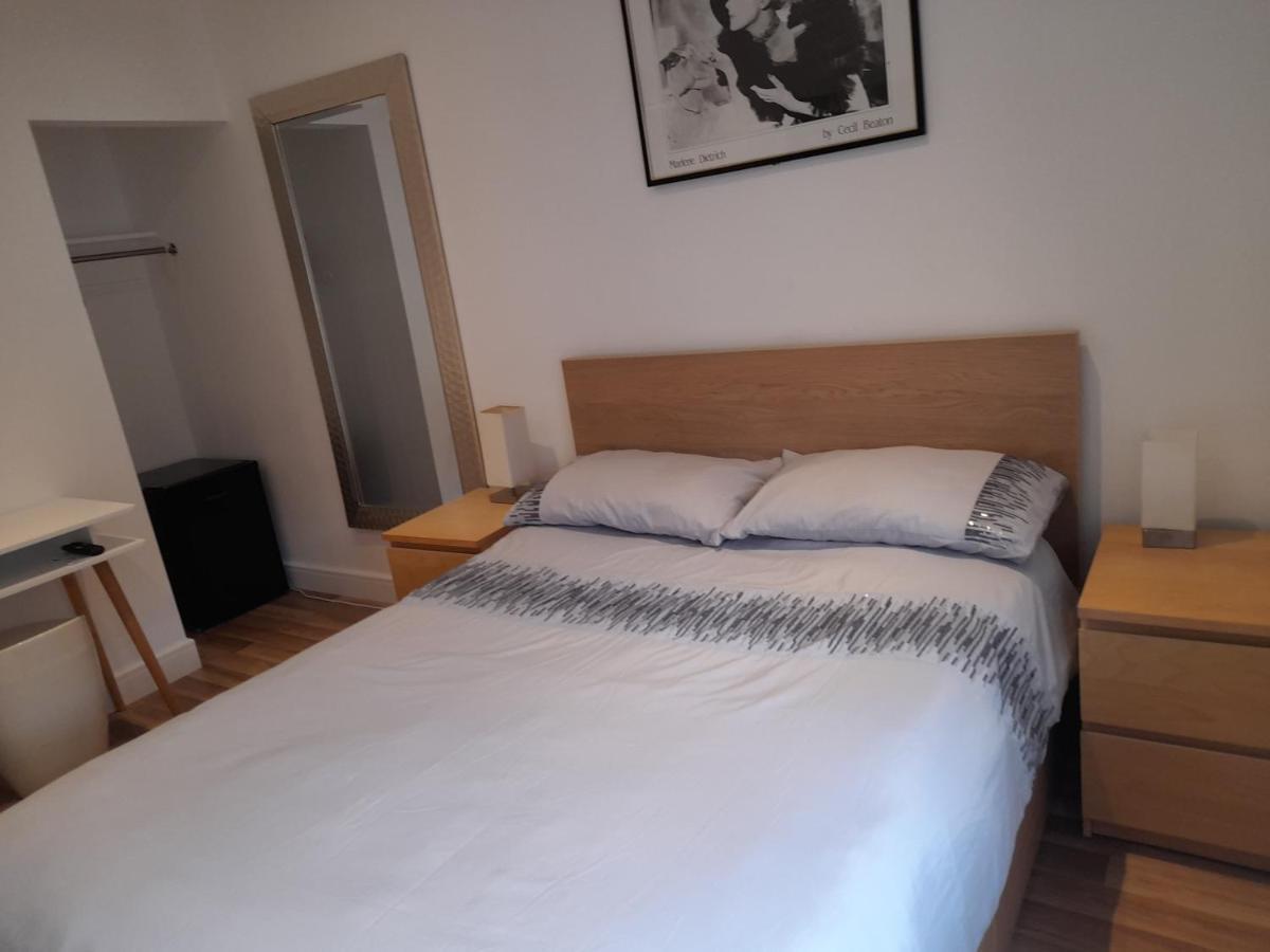 Lovely Home With Full En-Suite Double Bed Rooms Reading Zewnętrze zdjęcie